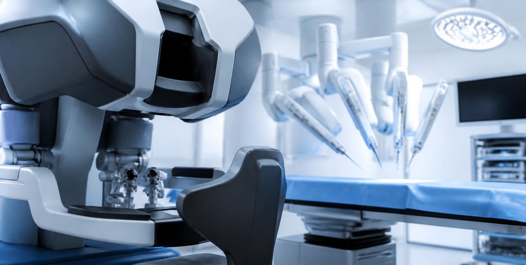 Robotik Cerrahi ile Laparoskopik Cerrahi Arasındaki Farklar Nelerdir?